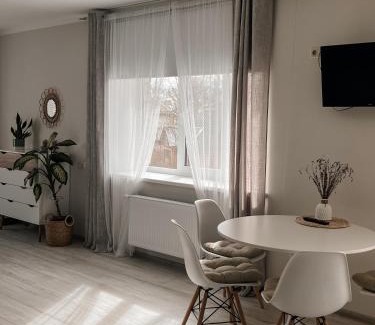 Regi Apartamento | Palova Green