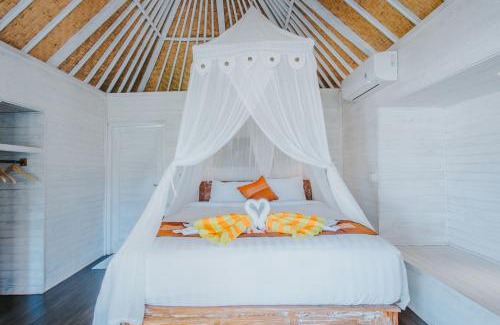 Ceningan Island Hotel | Paluh Beach Huts