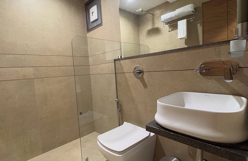 Sayajiganj Hotel | Pam Premium Hotel Vadodara