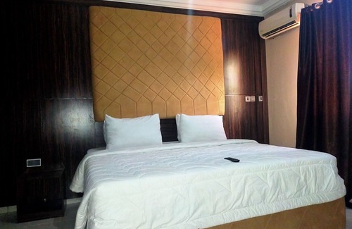 Utako Hotel | Pameec Luxury Suites Utako