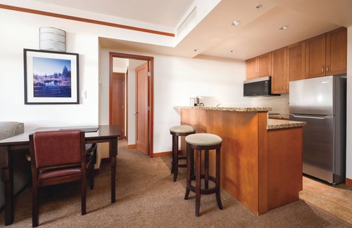 Whistler Village Hotel | Pan Pacific Whistler Village Centre