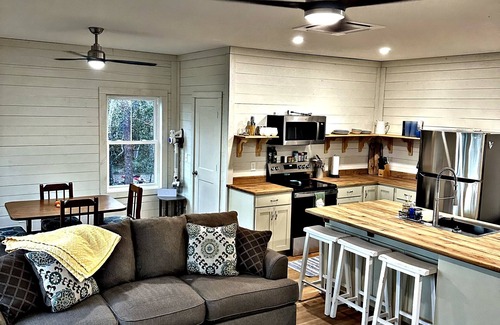 Panacea Casa | Panacea Treehouse ⭐️ Waterfront Retreat- Minutes to St.Marks Brewfest!