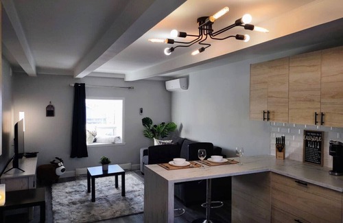 Quartier 5-4 Apartamento | Panache Royale 2....