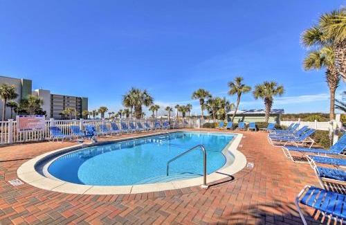 Sunnyside Apartamento | Panama City Beachfront Condo, Near Pier Park!