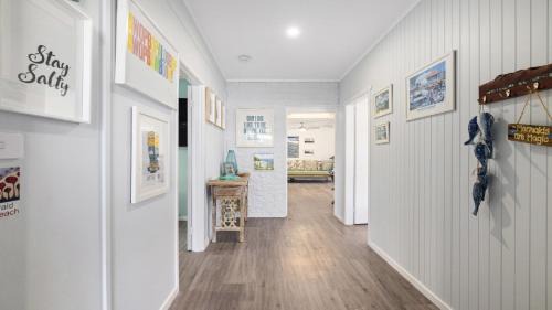 Emerald Beach Casa | Pandanus At Emerald - Prime Beach Location, Cafes