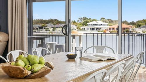 Yamba Casa | Pandanus - Spacious Waterfront Escape