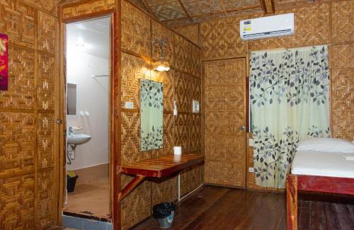 Dao Complejo | Panglao Chocolate Hills Hostel