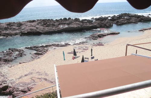 Belvedere Marittimo Villa | VILLA PANORÁMICA EN LA PLAYA con rocas naturales y piscinas naturales de mar