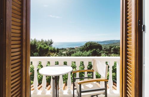 Varvara Apartamento | Panorama Apartments updated with infinity pool
