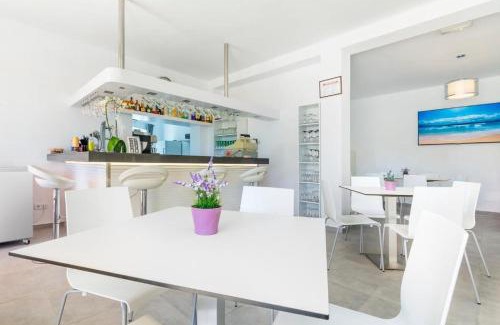 Puerto de Pollensa Apartamento | Panorama by Youroom