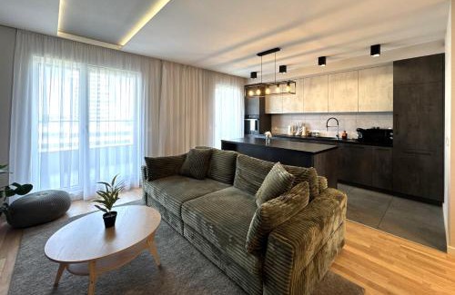 Rzeszow Apartamento | Panorama Capital SkyRiver Residence
