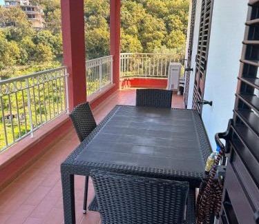 Brolo Apartamento | Panorama doro