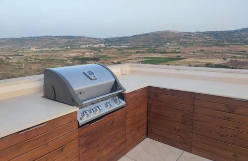 Mgarr Apartamento | Panorama Lounge - Romantic Getaway with private pool