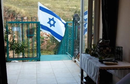 Nof Kinneret Apartamento | Opinión del panorama de mar de Galilea; Cerca de todas las atracciones; El desayuno hecho en casa!