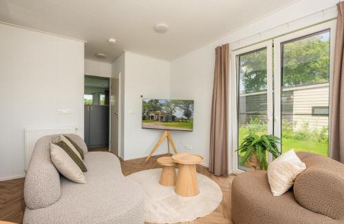 Municipality of Rijssen-Holten Complejo | Panorama Wellness Lodge jacuzzi sauna and sunshower 2 persons copy