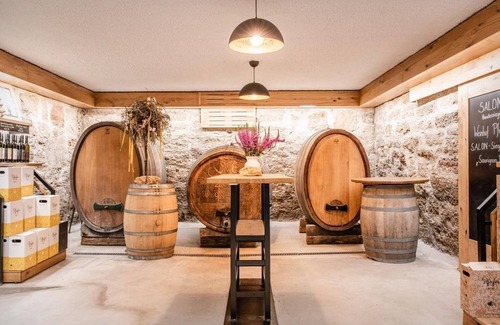 Sankt Anna am Aigen Apartamento | Panoramazimmer mit Balkon - Weingut & Gästehaus Pfeifer St. Anna am Aigen