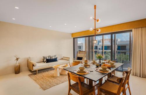 Jimenez Apartamento | Panoramic 3BR PH Private Roof Gym Osmosis