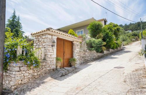 Thesprotiko Apartamento | Panoramic Escape - Thesprotiko