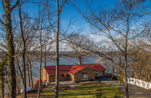 Ingles Cabina | Casa de cuatro habitaciones con hermosa vista panorámica al lago - Cerca de la Universidad de Radford y Virginia Tech