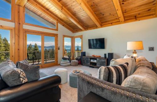 Talmont Casa | Panoramic Lake Tahoe Views, Dog Friendly, Pool Table, Near Alpine and Olympic Valley!