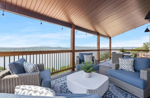 Kimberling City Casa | Panoramic Lake Views, Free Silver Dollar City Tickets, Stunning Decor