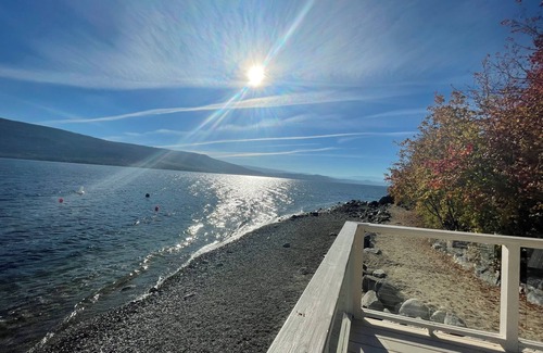 Central Okanagan Cabina | Panoramic Lakeview cabin w/ fire table and private hot tub at LaCasa Resort