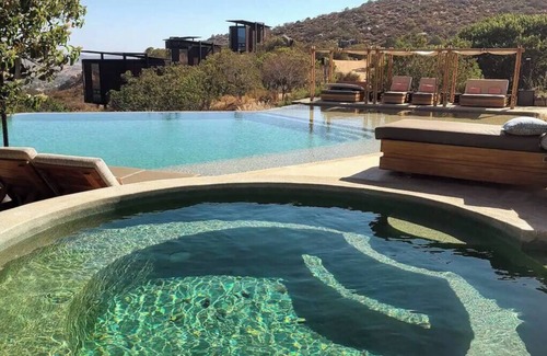 Valle de Guadalupe Cabina | Panoramic Loft - Villa Garven