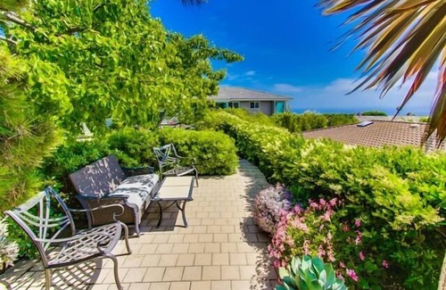 La Jolla Mesa Casa | Vista panorámica del océano, la bahía y la ciudad con jardín.