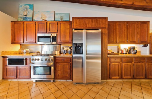 Keauhou Mauka Casa | Panoramic Ocean Views With Private Saltwater Pool