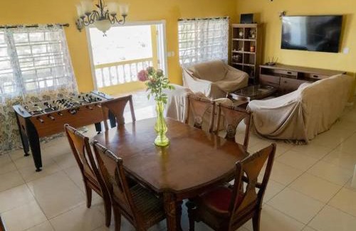 Frigate Bay Apartamento | Panoramic Ocean Vue 2