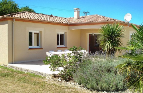 La Croix-Blanche Villa | Villa en La Croix-Blanche con piscina y vistas
