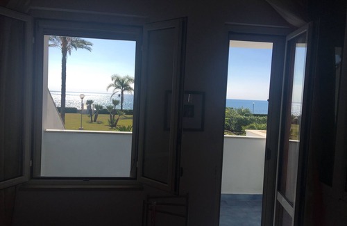 Santa Marina Apartamento | Apartamento en el mar panorámica lex 4/6 Ketto