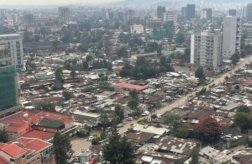 Kirkos Apartamento | Panoramic Three Bedrooms Apartment in Addis