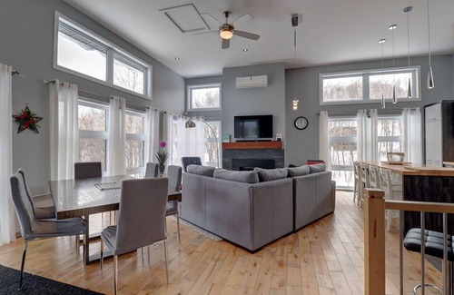 Austin Chalet De Esquí | Panoramic view of Magog - Spa - Archimede