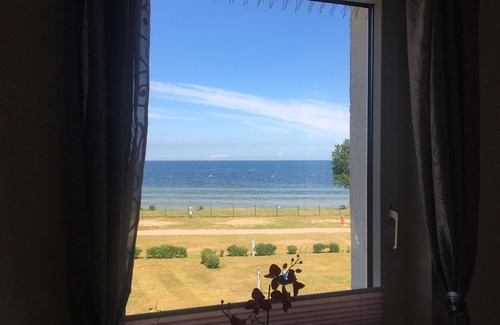 Zierow Apartamento | Vistas panorámicas, 50m de la playa, única atmósfera de bienestar. Daily. Poss Getting
