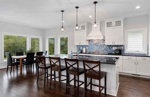 Afton Casa | Panoramic Views by Vineyards 4000 sf new home on 40 acs