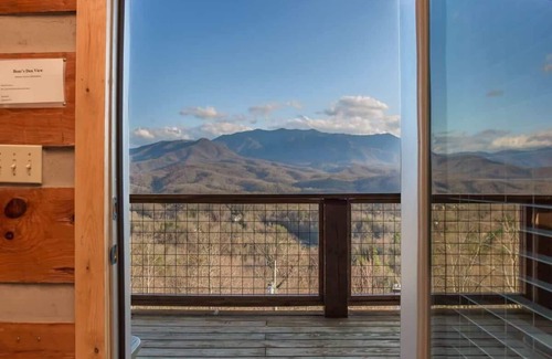 Gatlinburg - Pigeon Forge Cabina | Panoramic Views GSMNP/Near Downtown Gatlinburg