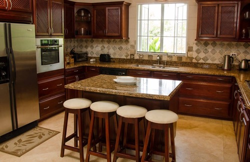 Work Hall Casa | Panoramic Views Of The Turquoise Ocean