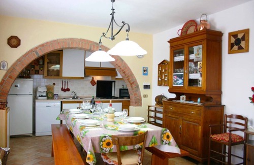 Montepulciano Villa | Hermosa casa rural en una posición panorámica con piscina y jardín. Montepulciano.