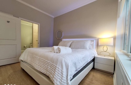 Edgewater Apartamento | Panoramic water view , 10 min to manhattan on the river amazing D