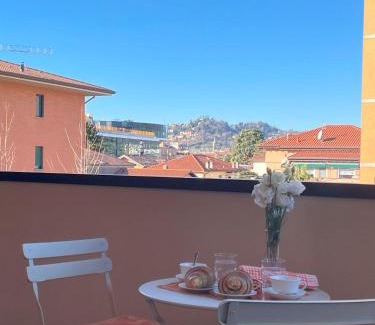 Bergamo Apartamento | Panoramico bilocale con tutti i confort e parcheggio gratuito