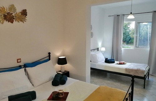 Petaloudes Apartamento | Panos Alex Apartment