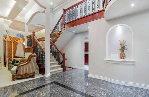 Surrey Newton Casa | Panridge Estate 6-bedroom in beautiful Surrey with WiFi