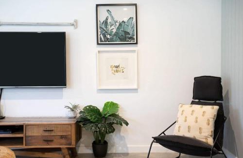 Mollymook Beach Apartamento | Pansanas Golf Getaway - Luxury 5BR apartment