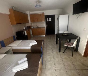 Skiathos Town Casa | Pansion Angela