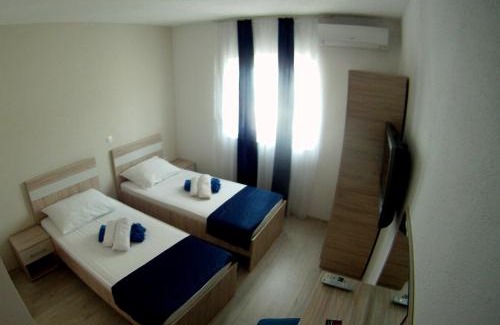 Blagaj Cama Y Desayuno | Pansion Nerry