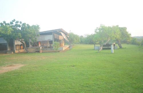 Kirinda Cabina | Panthera Lodge