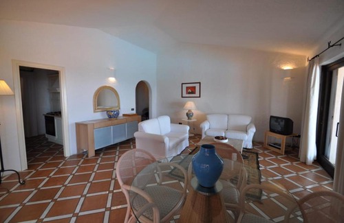 Pantogia Villa | Pantogia Villa Sleeps 9 Pool Air Con WiFi