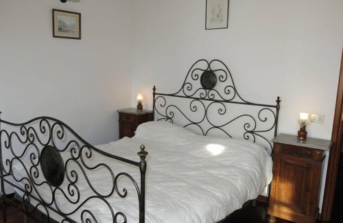 Azzano d'Asti Apartamento | Apartamento Paolo en Asti - 6 personas, 3 dormitorios