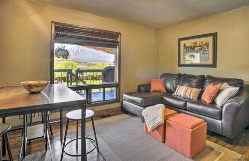 Paonia Apartamento | Paonia Apartment w/ Deck + Stunning Mountain Views
